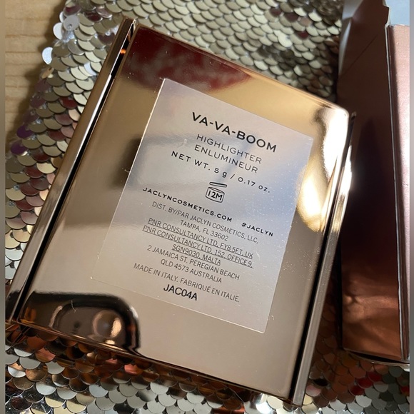 JACLYN COSMETICS HIGHLIGHTER - VA-VA-BOOM new in box DISCONTINUED - Picture 3 of 5